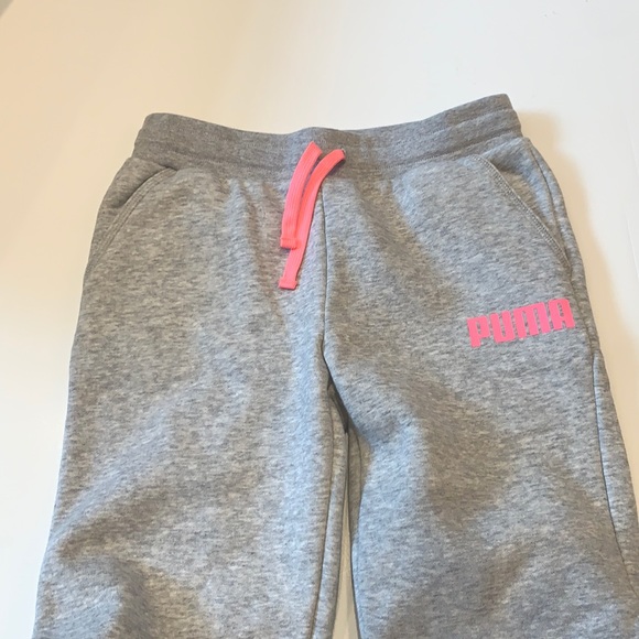 *NEW* Puma Sweatpants - Picture 2 of 3